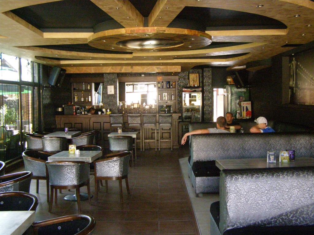 Guesthouse Avenue Kirkovo  Kültér fotó