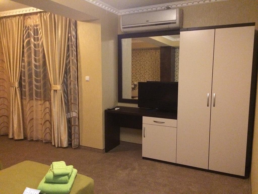 Guesthouse Avenue Kirkovo  Kültér fotó